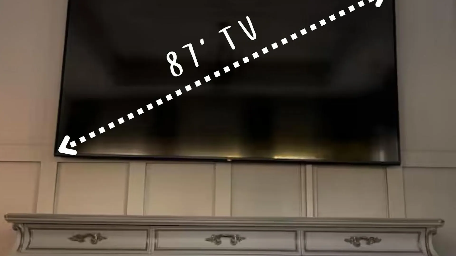 Venetian Beds, Outdoor Barrel Sauna, Hot Tub, Cold Plunge Charlotte Apartament