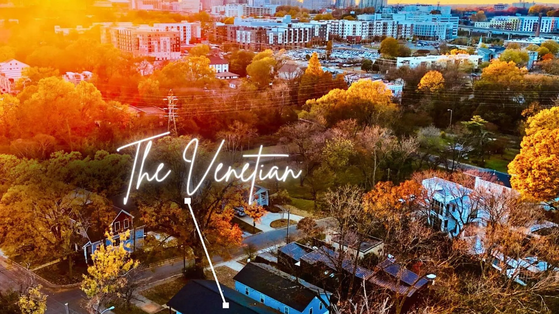 Apartament Venetian Beds, Outdoor Barrel Sauna, Hot Tub, Cold Plunge Charlotte